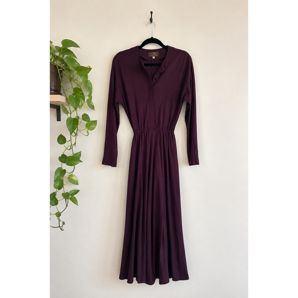 Vintage Eddie Bauer 100% Wool Midi Dress Burgundy Eggplant Sz 6 Classic Luxury